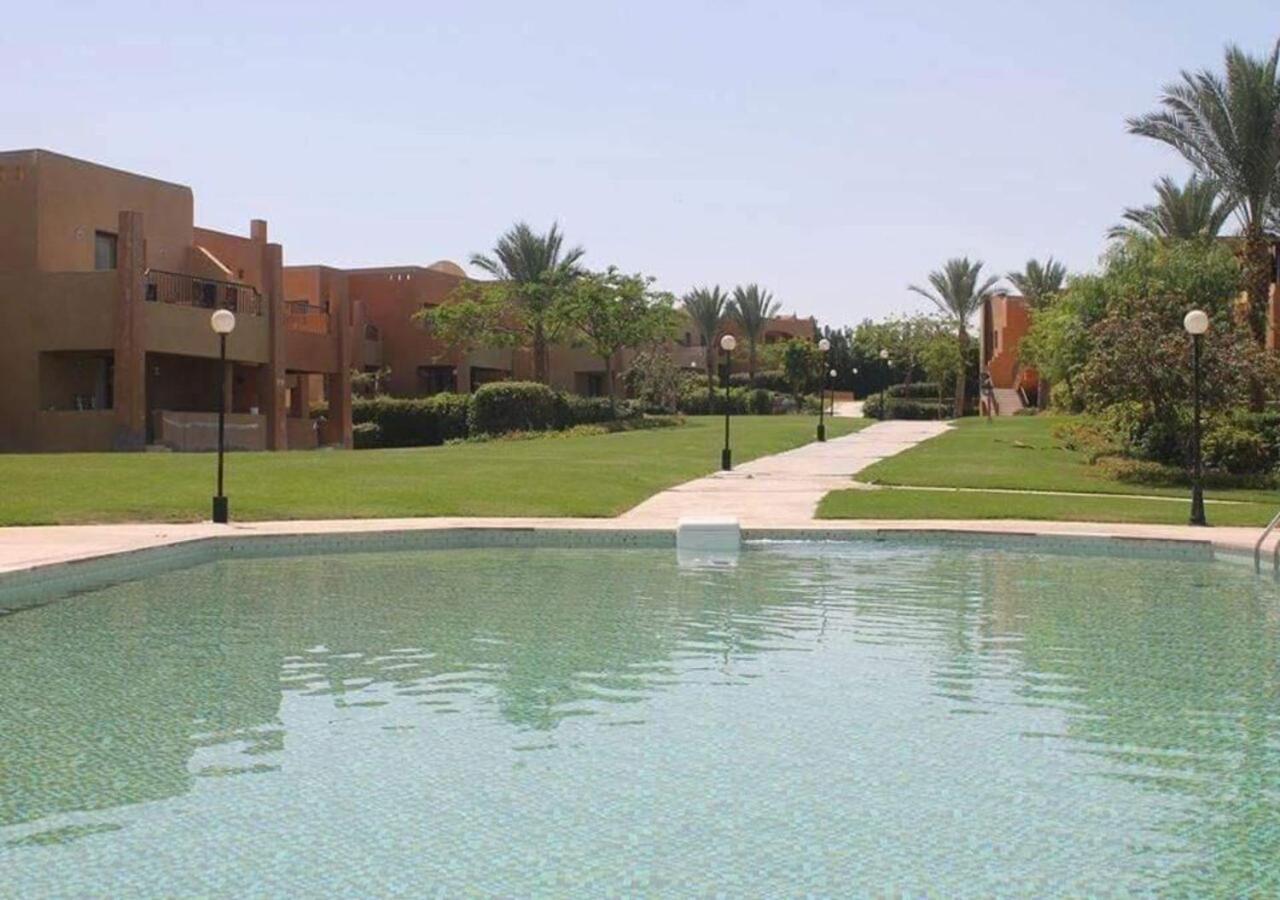 Chalet at Stella Makadi Hurghada Bagian luar foto